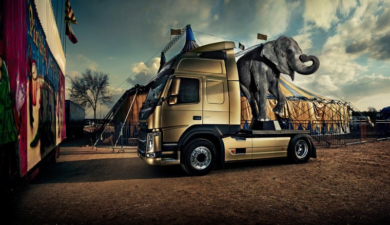 Реклама на грузовиках