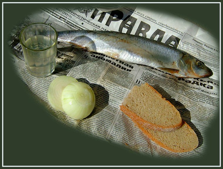 Картина водка селедка газета