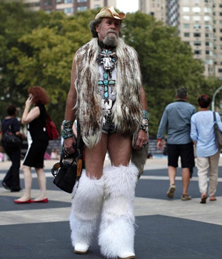 Странная мода в метро