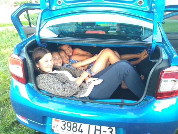 Габариты багажника Рено Логан