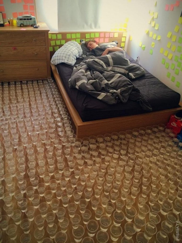 Кровать Школьная смешные