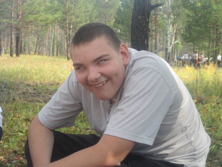 Денис шутник