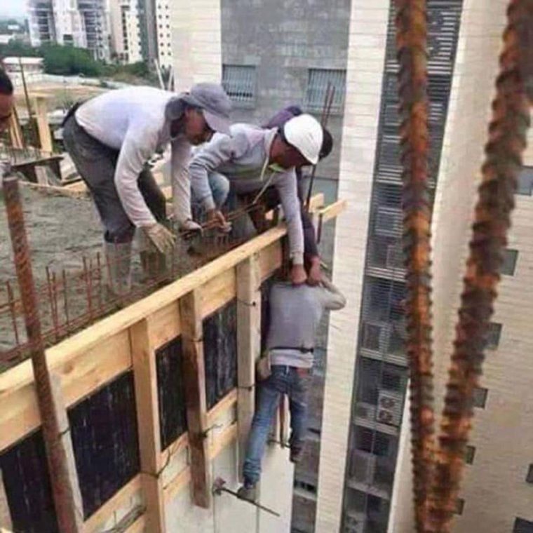 Нарушение ТБ на стройке