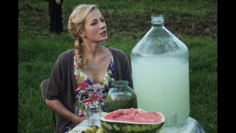 Баба с самогоном