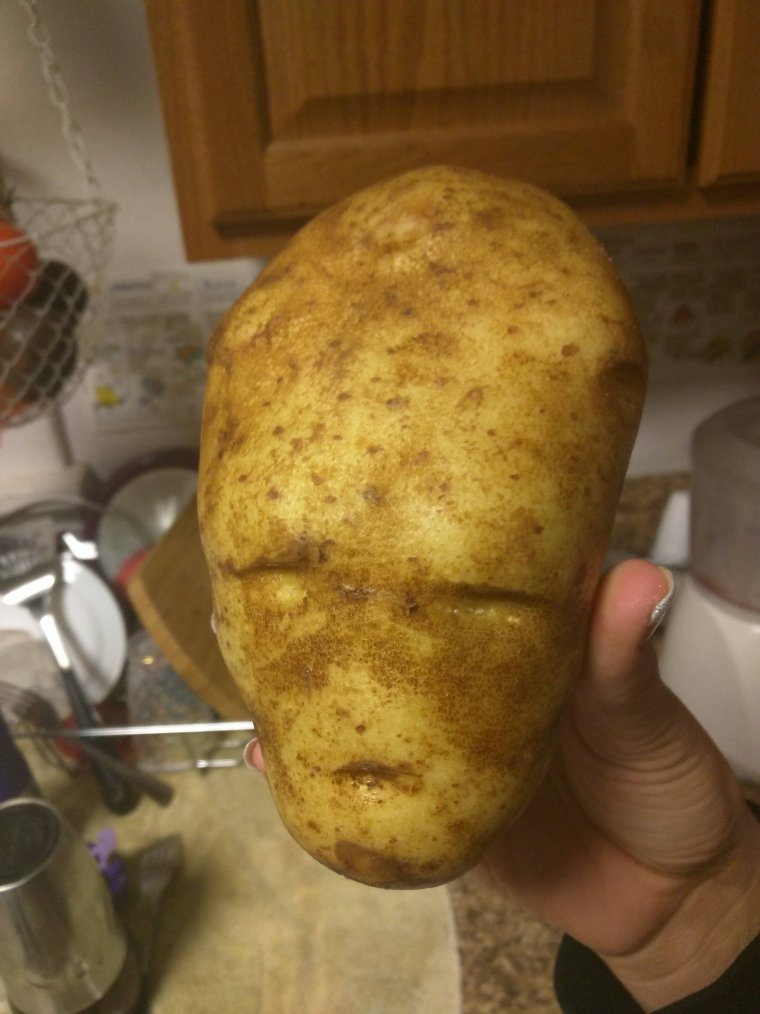 Смешная гнилая картошка