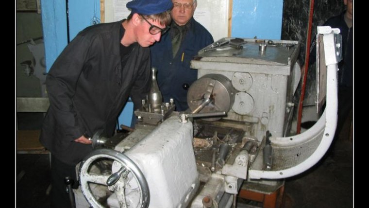 Смешной фрезеровщик