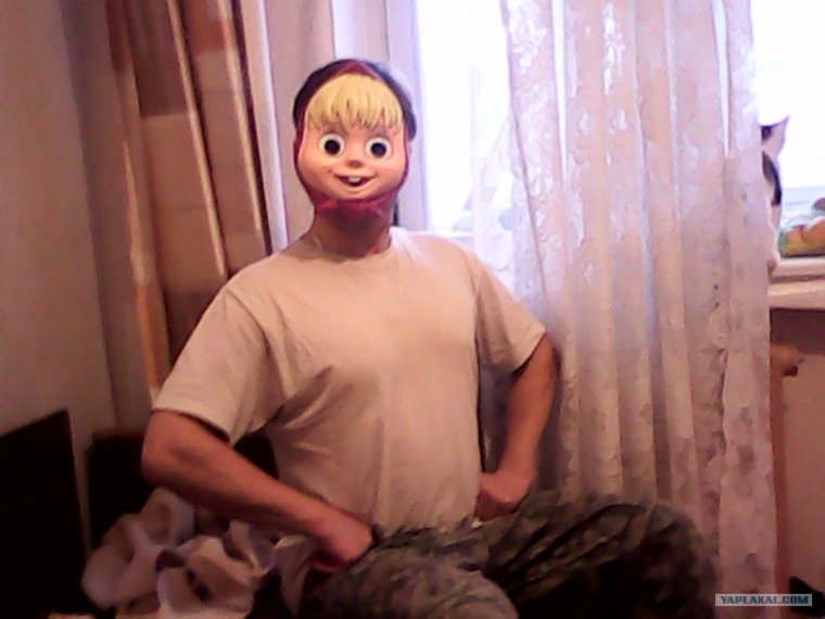 Ава Маша и медведь негр