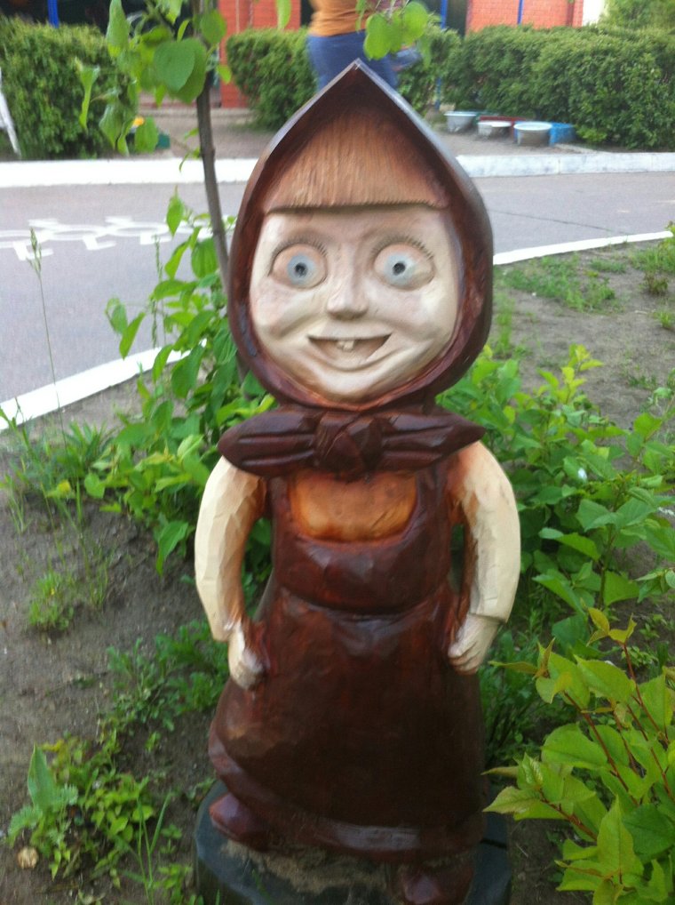 Статуя Машеньки