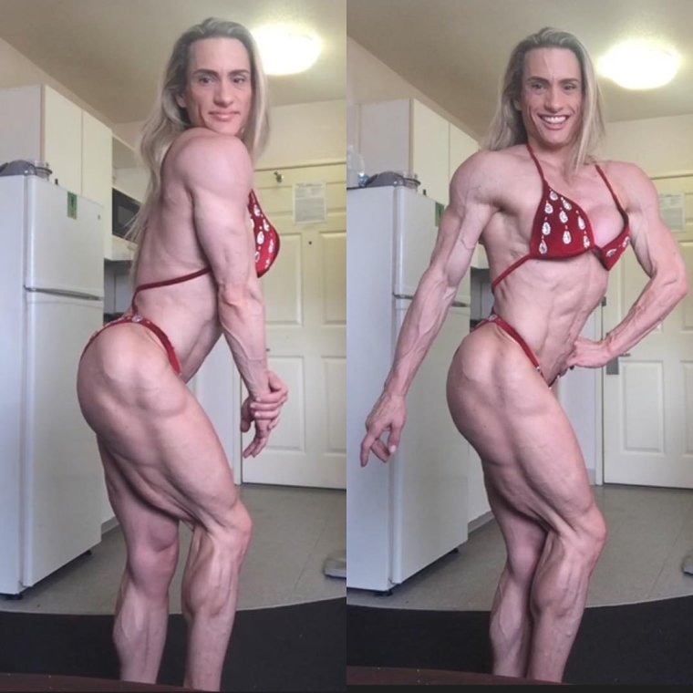 Девушка перекачалась