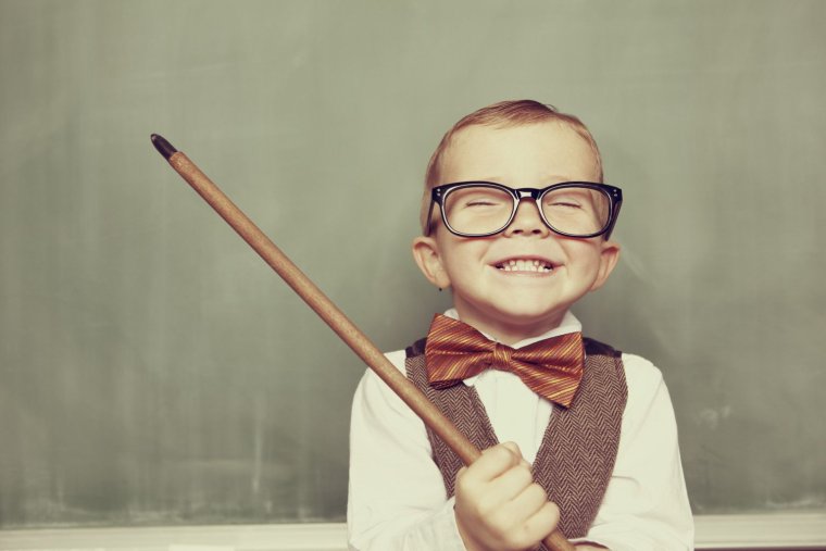 Ребенок с указкой