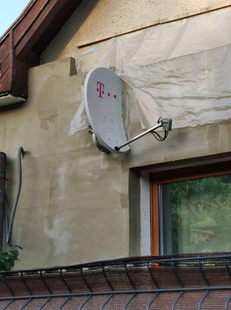 В Узбекистане спутниковые тарелки