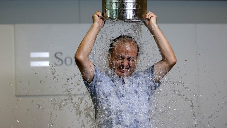 Ведро воды на голову