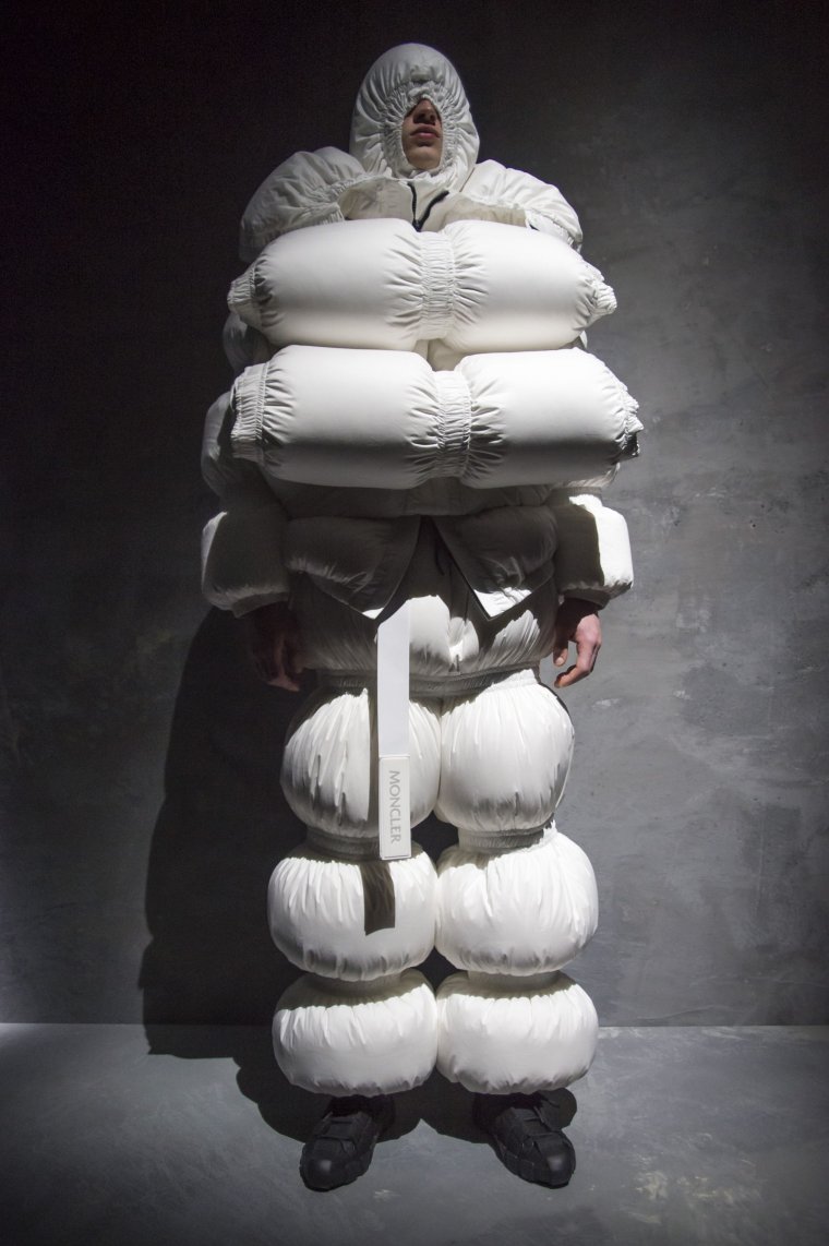 Смешной пуховик