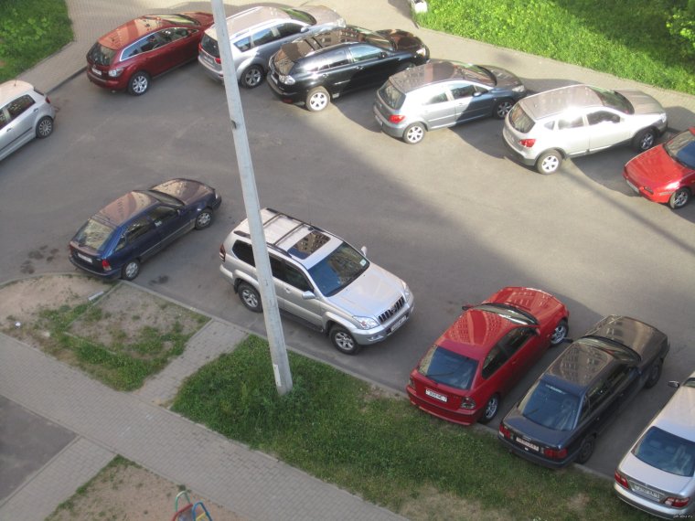 Зима car parking