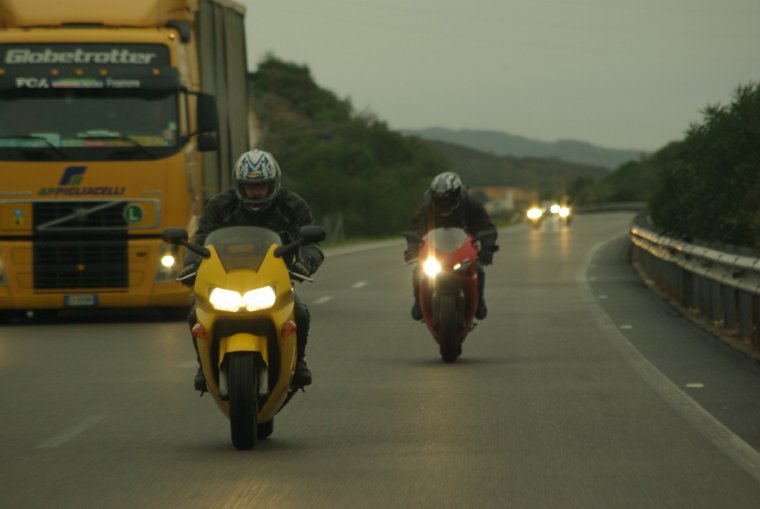 Мотоциклы приколы на дорогах