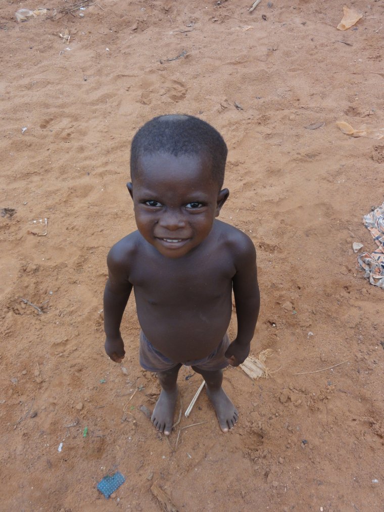 Афроамериканец ребёнок в костюме