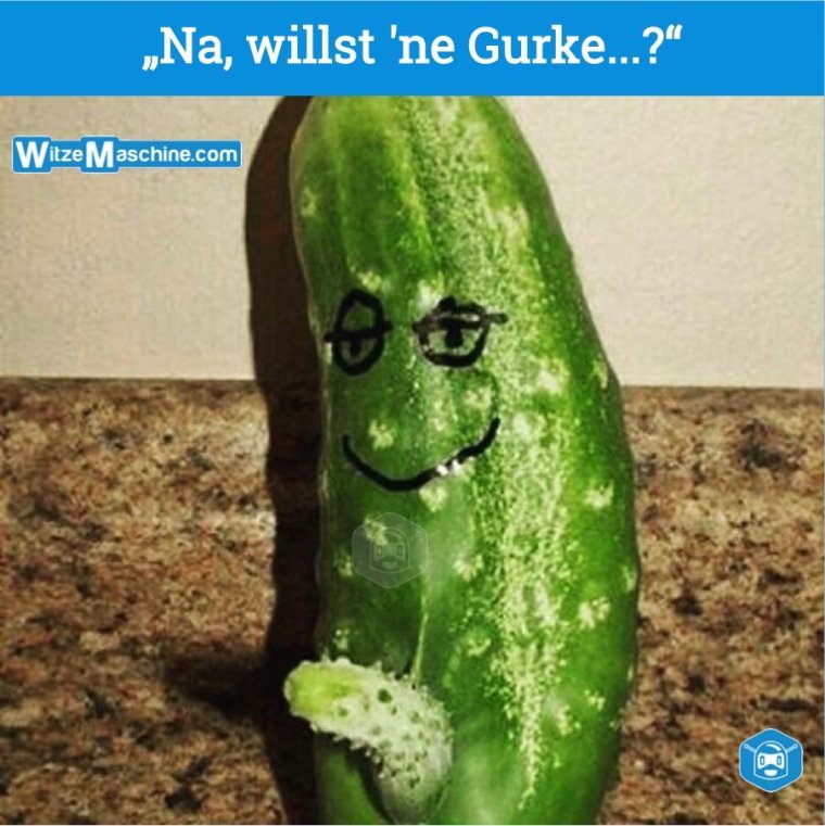 Огурец улыбается