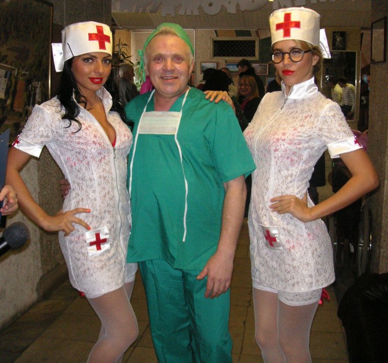 Вечеринка в стиле врачей