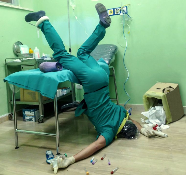 Пьяный человек в больнице