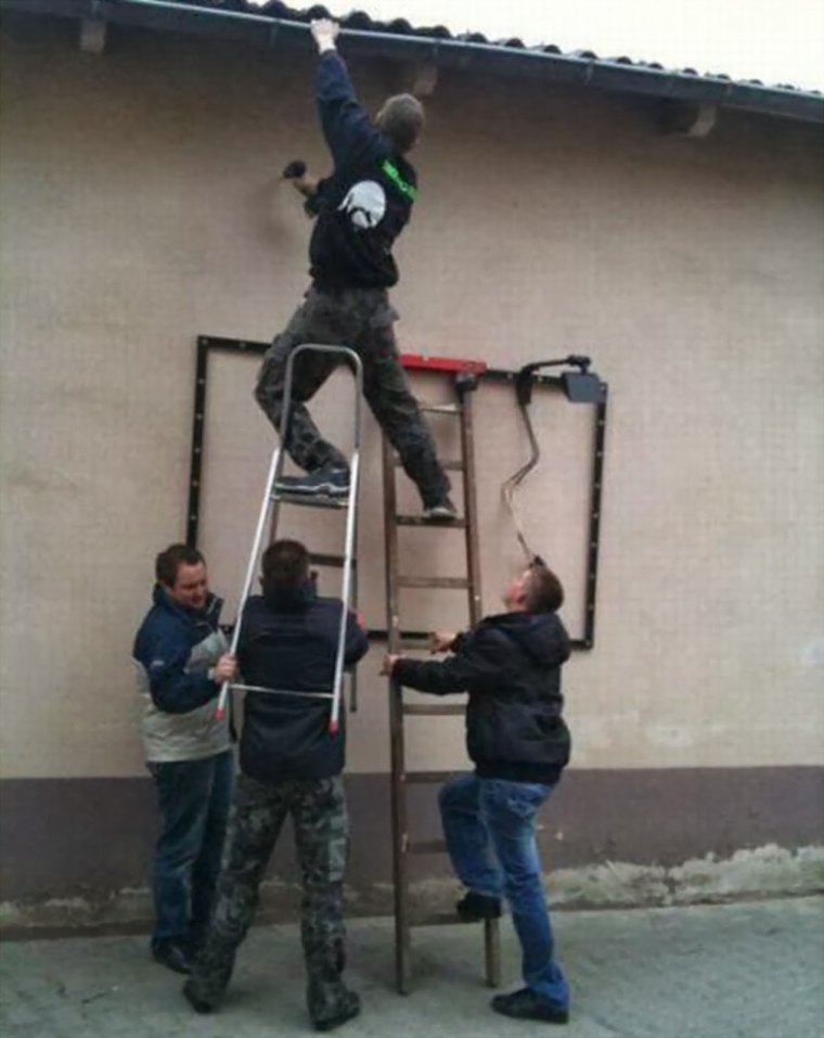 Нарушение техники безопасности на высоте