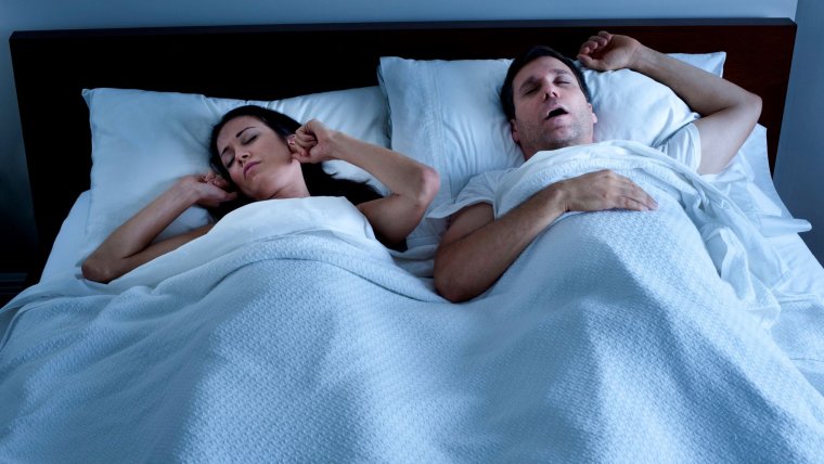 Человек в постели