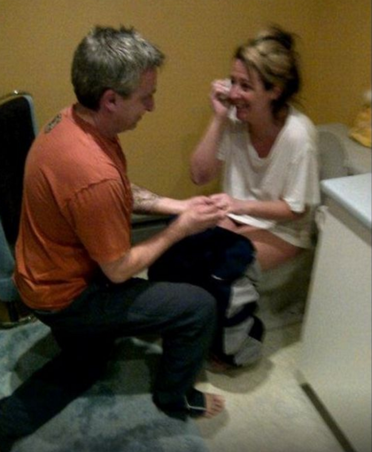 Предложение руки и сердца прикол