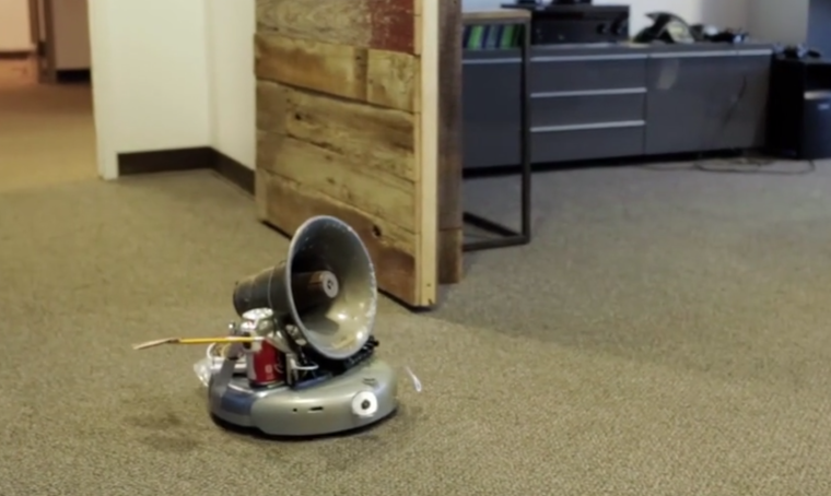 Роботобылесос смешные