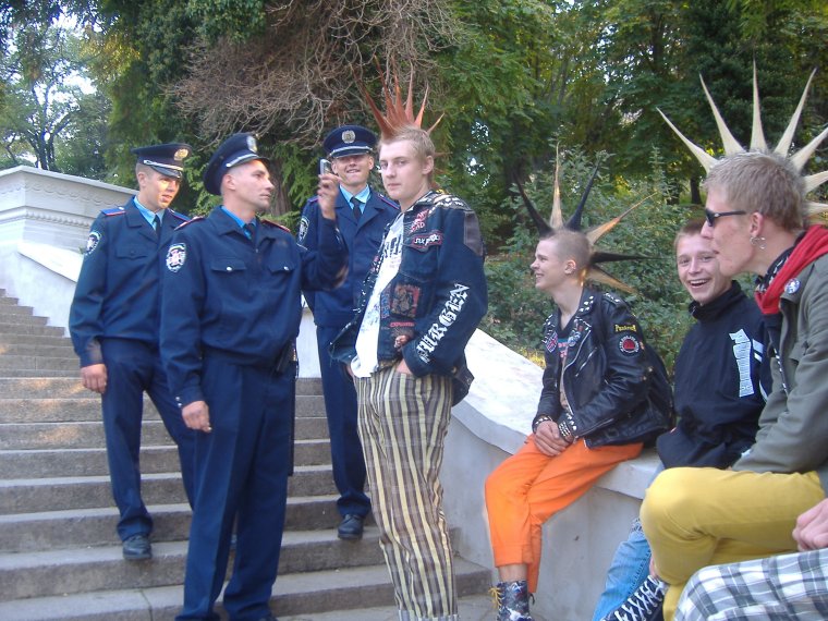 Приколы про ментов