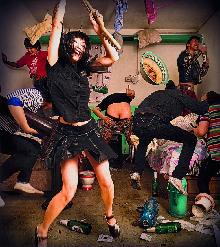 УГАРНАЯ вечеринка