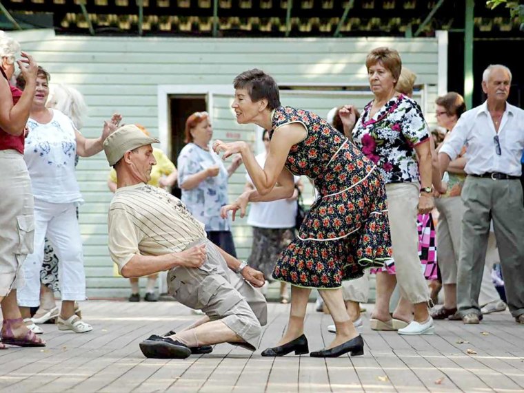 Смешные танцы