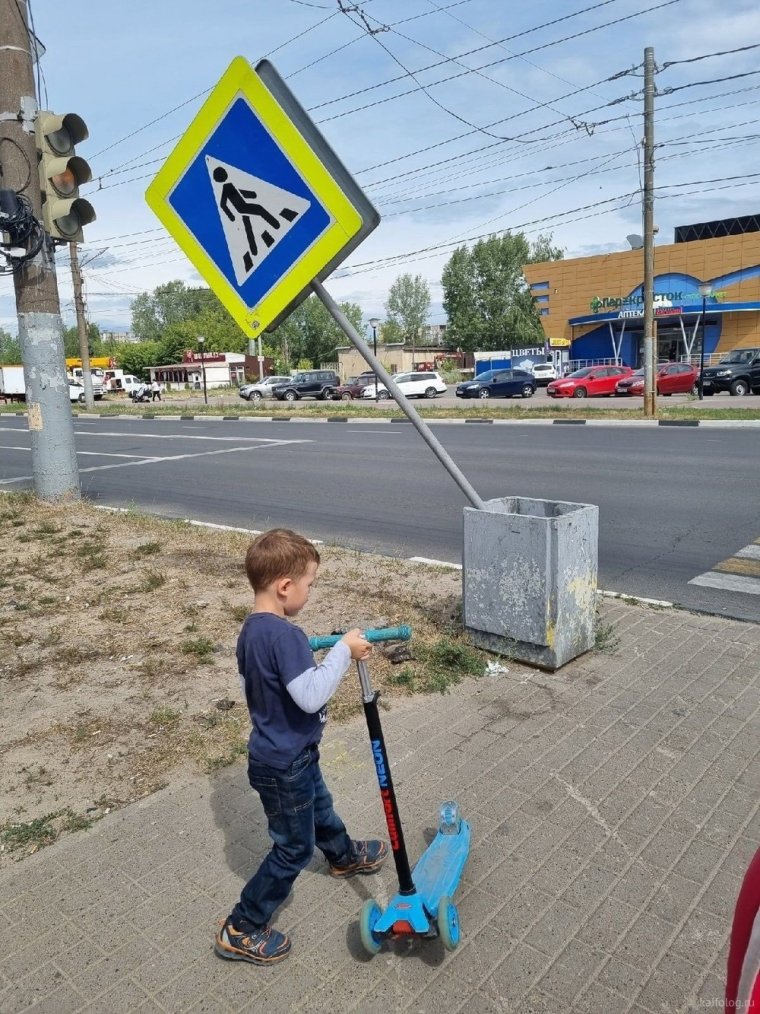 Прикольные дорожные знаки