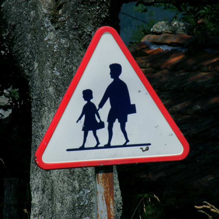 Самые необычные знаки в мире