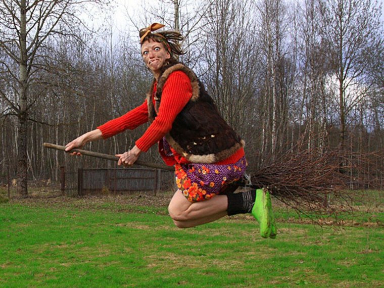 Баба на метле