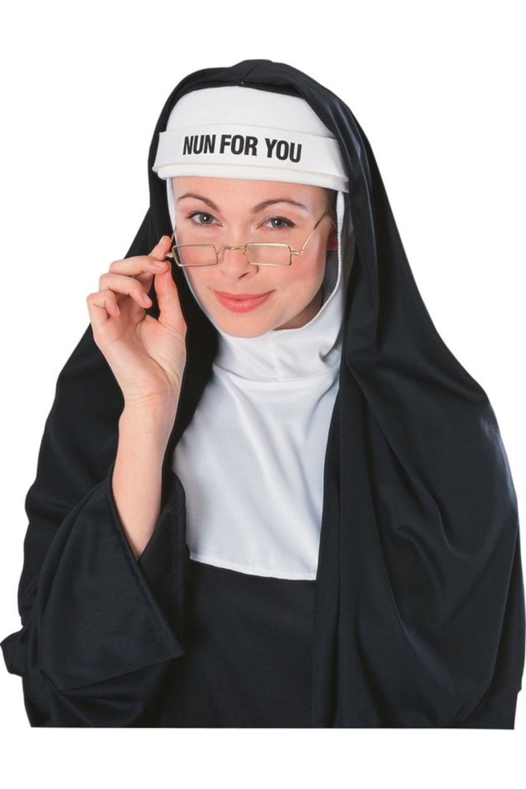 Костюм монашки