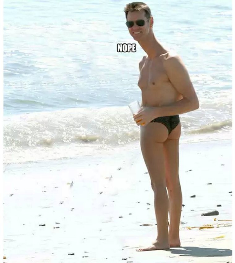 Джим Керри торс