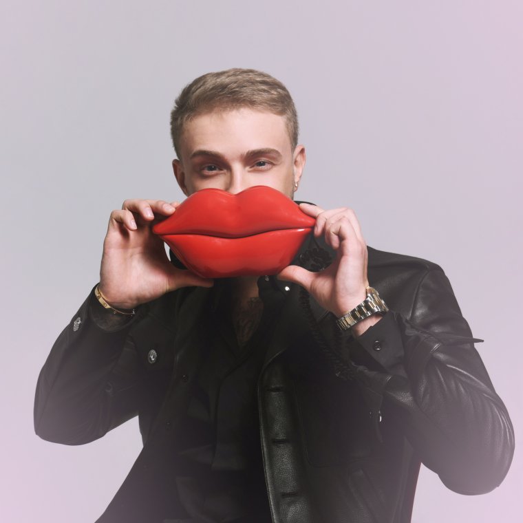 Андрей Булаткин Доминик