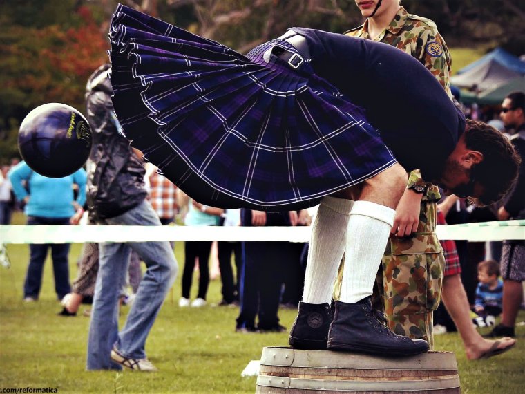 Под шотландской юбкой