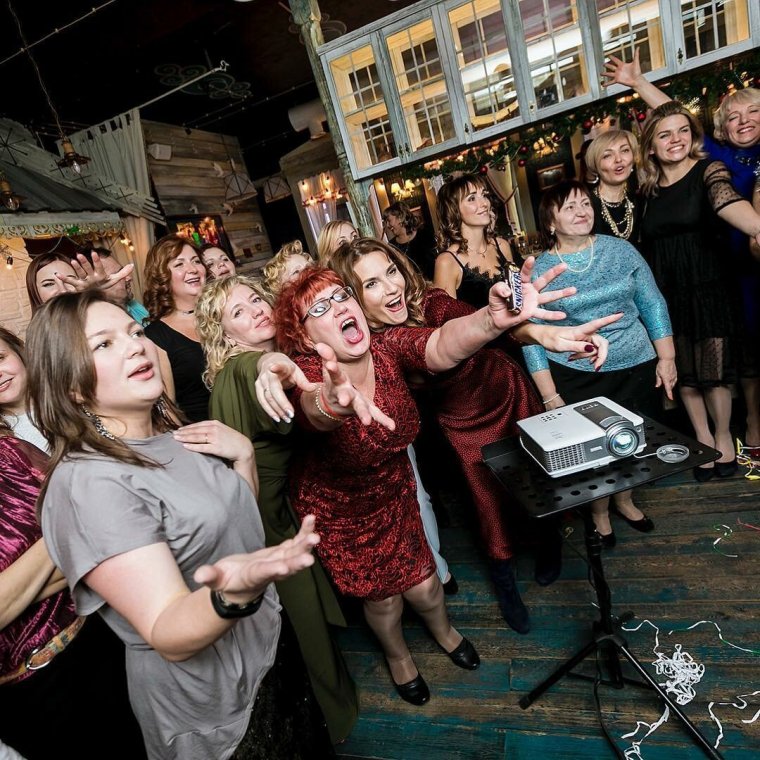 Безумный корпоратив