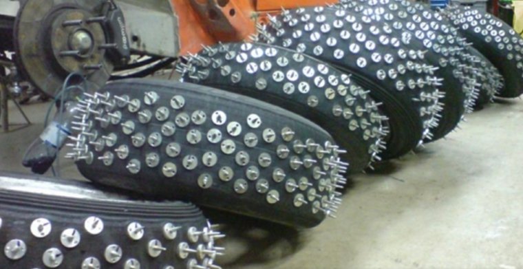 Ошиповка шин а100