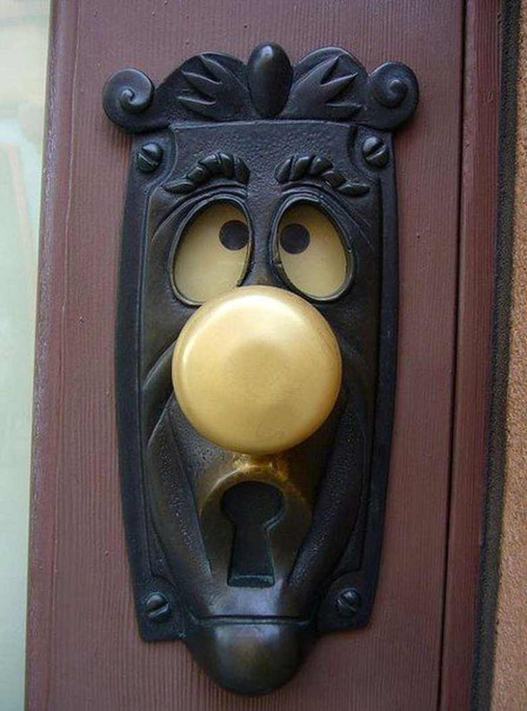 Необычные ручки для дверей