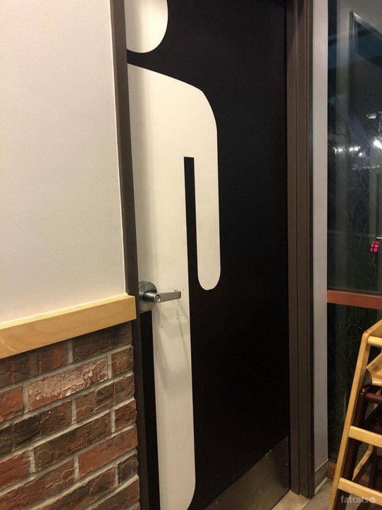 Дверь прикол