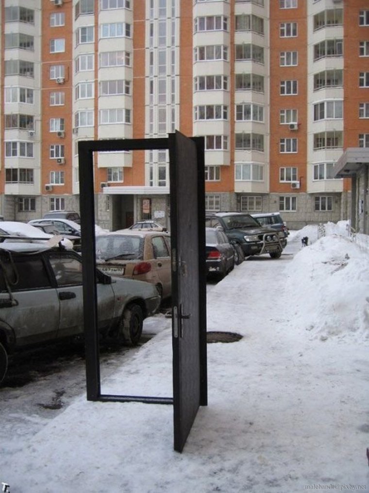 Дверь прикол