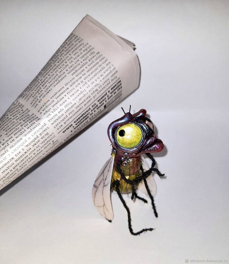 Фигурки из мух приколы