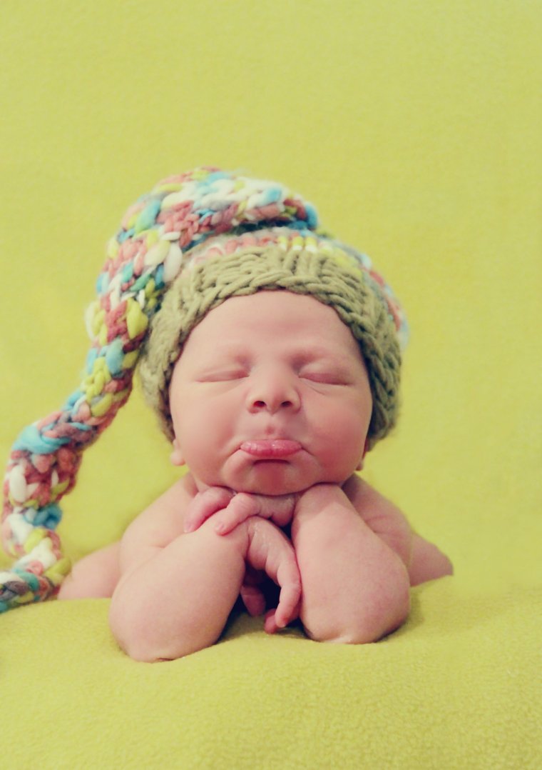 Детские рожицы смешные в шапке фото