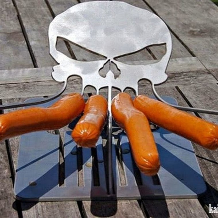 Веселая сосиска