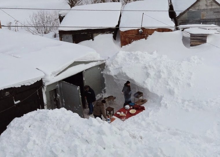 Шашлык в сугробе