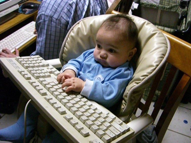 Программист спит