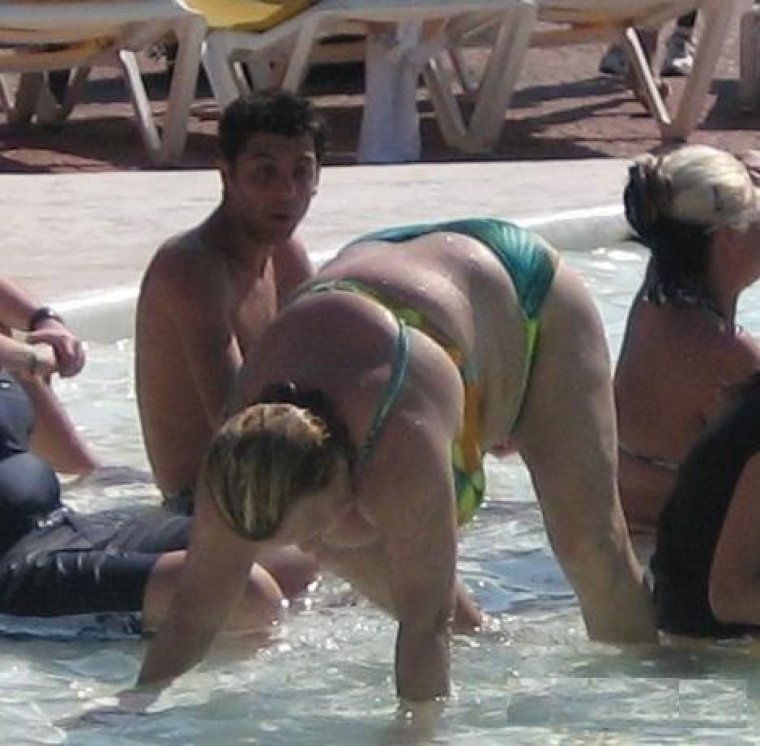 Знаменитости в нелепых ситуациях