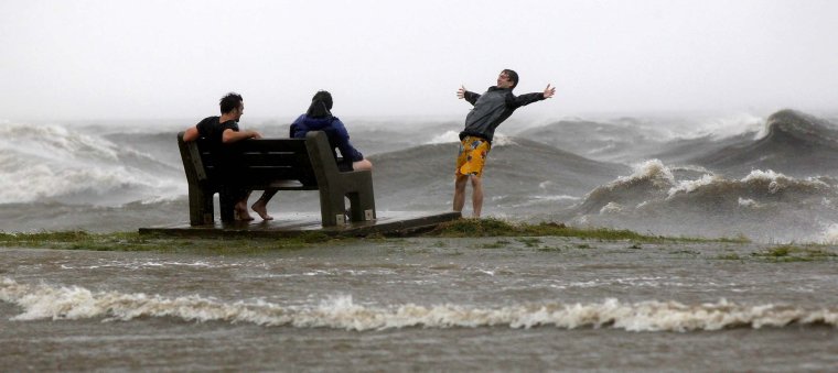 Ураган и человек