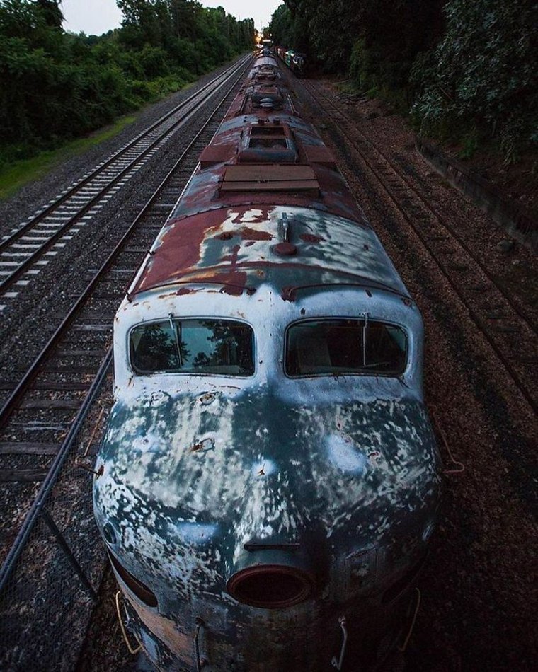 Жуткий поезд